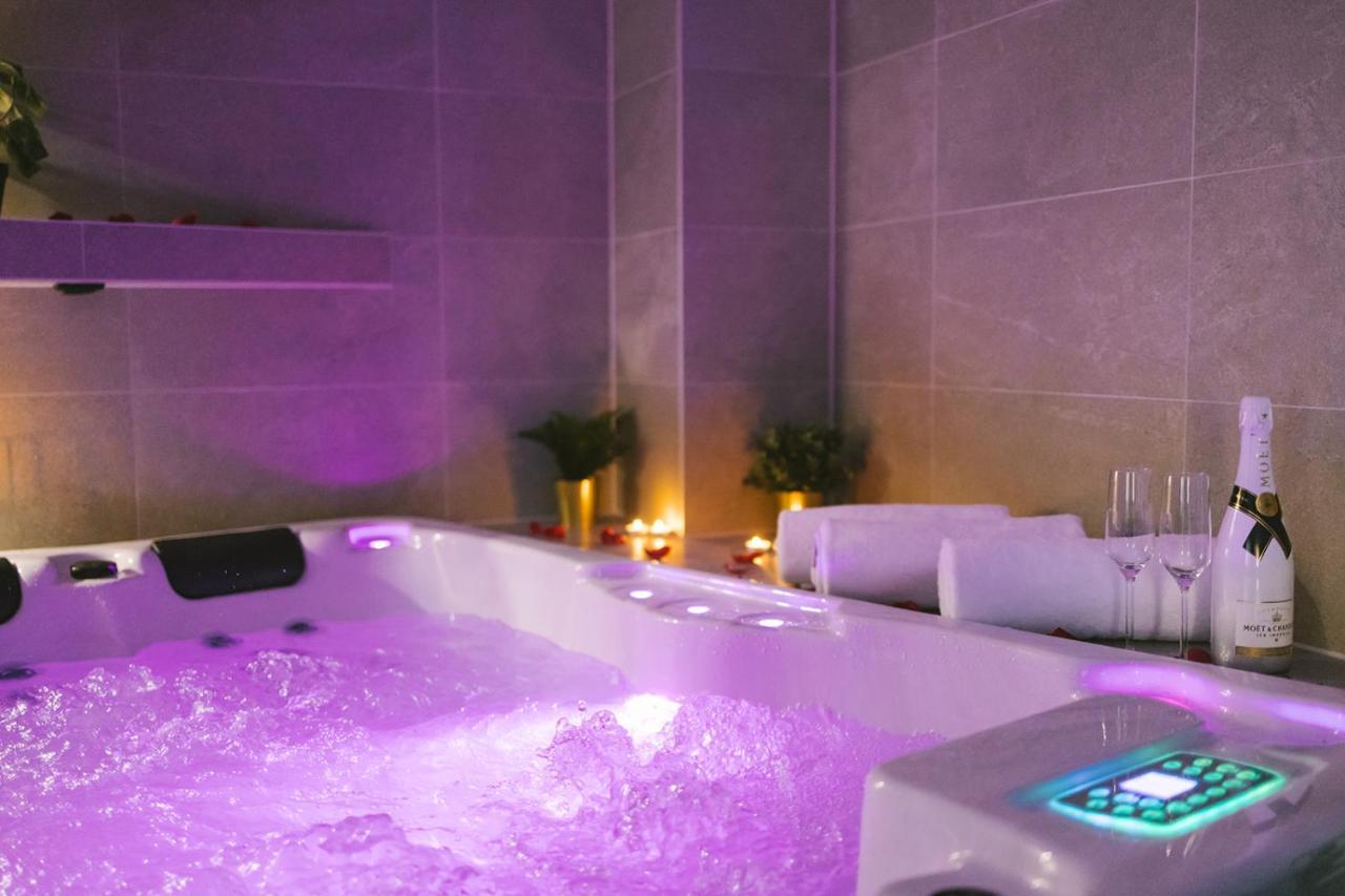 Savoy Residence 오시예크 외부 사진
