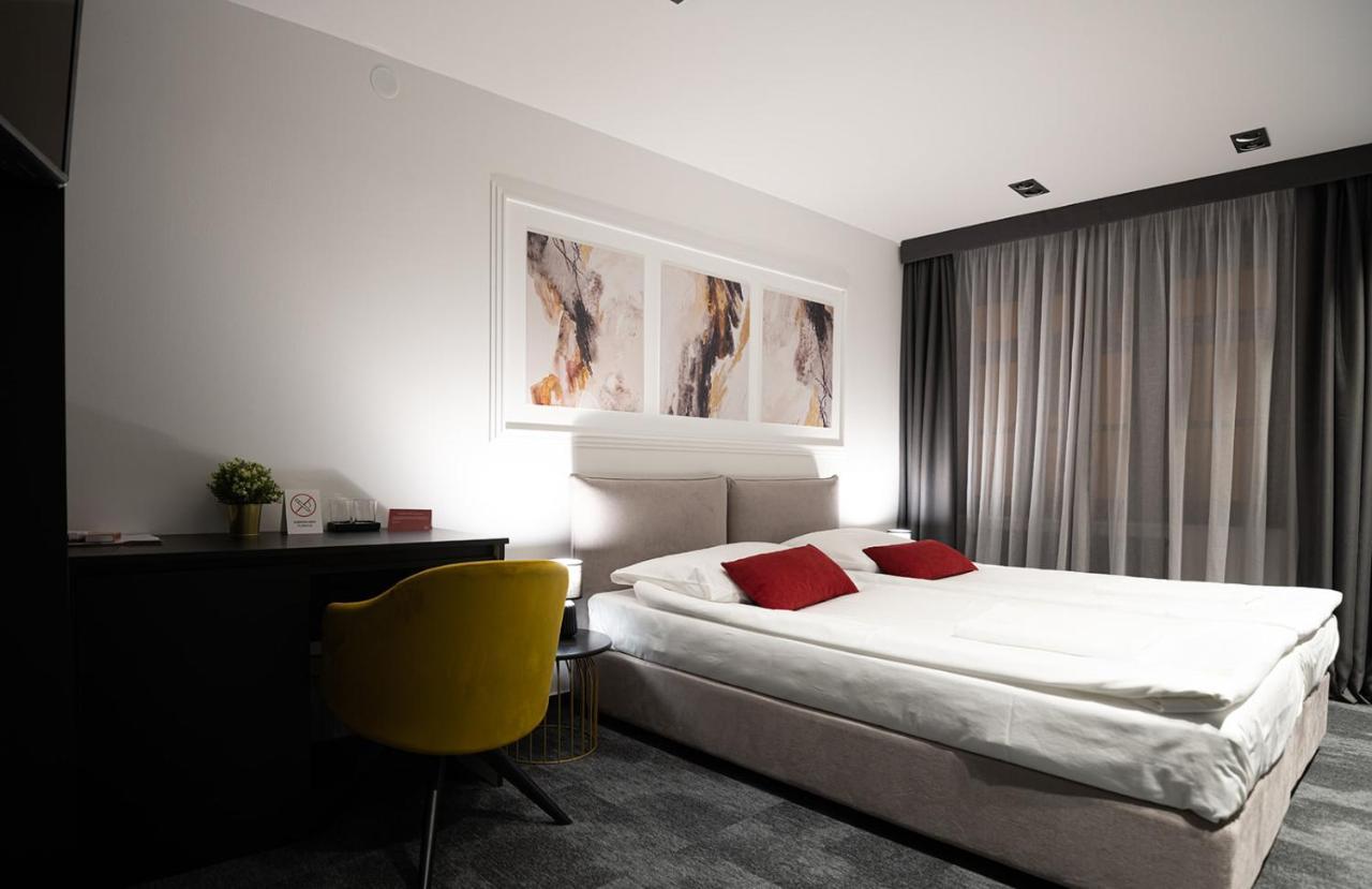 Savoy Residence 오시예크 외부 사진