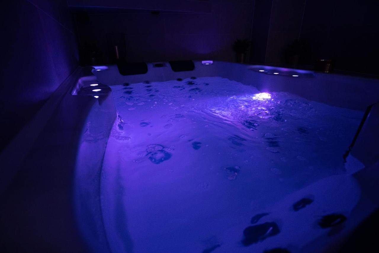 Savoy Residence 오시예크 외부 사진