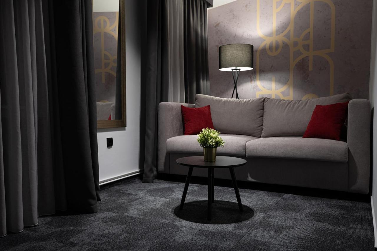 Savoy Residence 오시예크 외부 사진