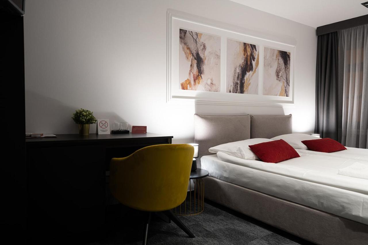 Savoy Residence 오시예크 외부 사진