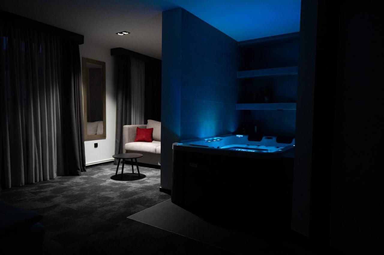 Savoy Residence 오시예크 외부 사진