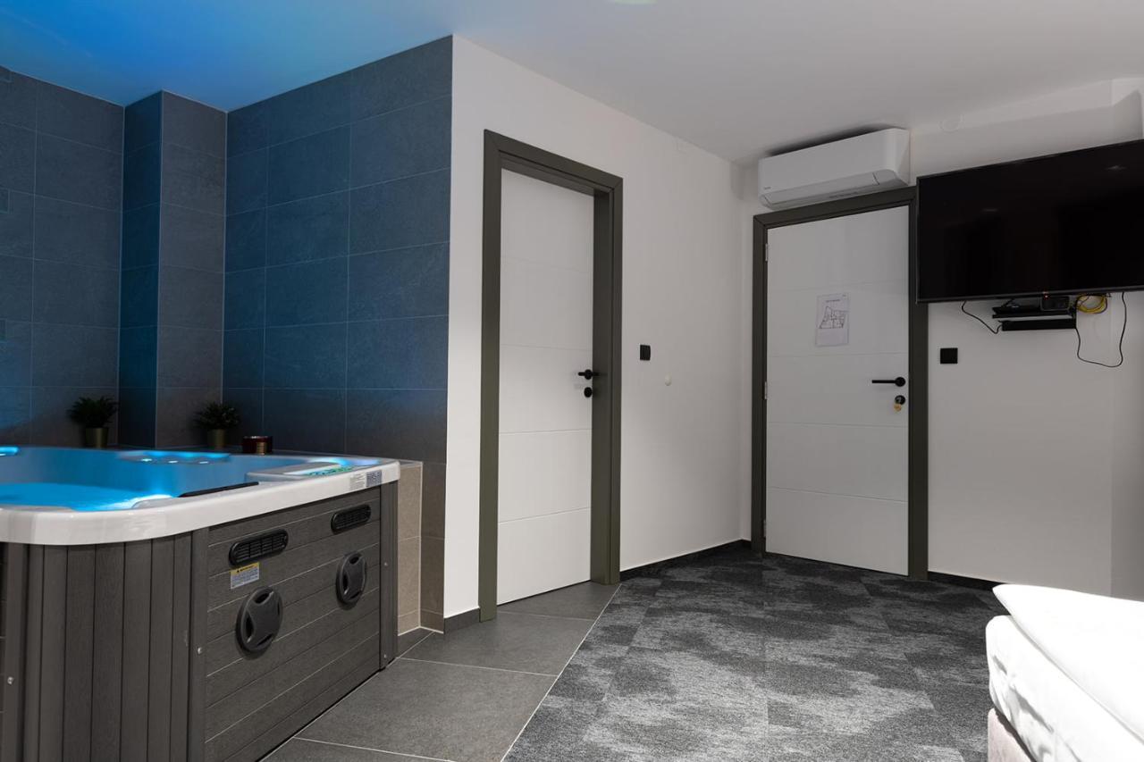 Savoy Residence 오시예크 외부 사진