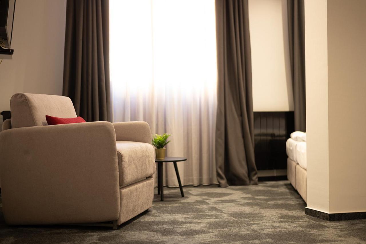 Savoy Residence 오시예크 외부 사진